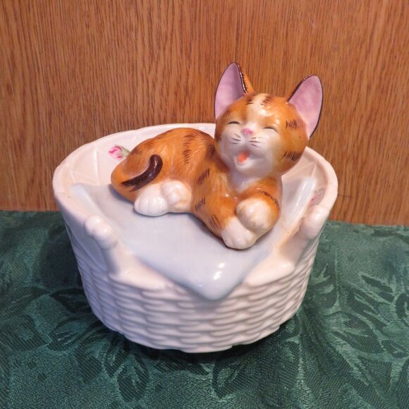 Seymour Mann Ginger Cat in Basket Musical Vintage (F98) - Picture 6 of 7